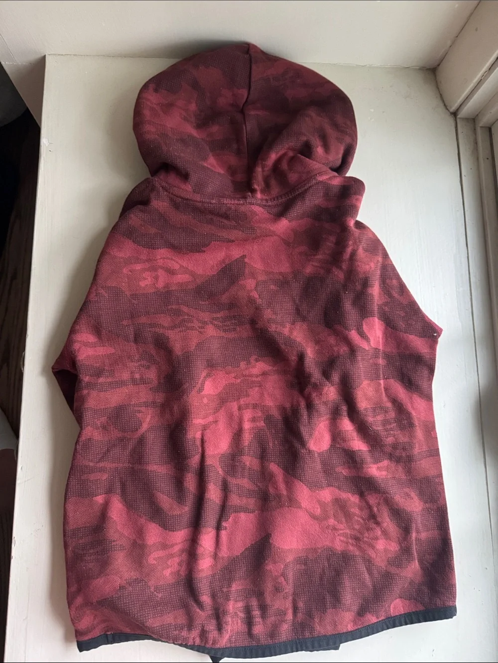 GAP GapFit Maroon Hooded Pullover